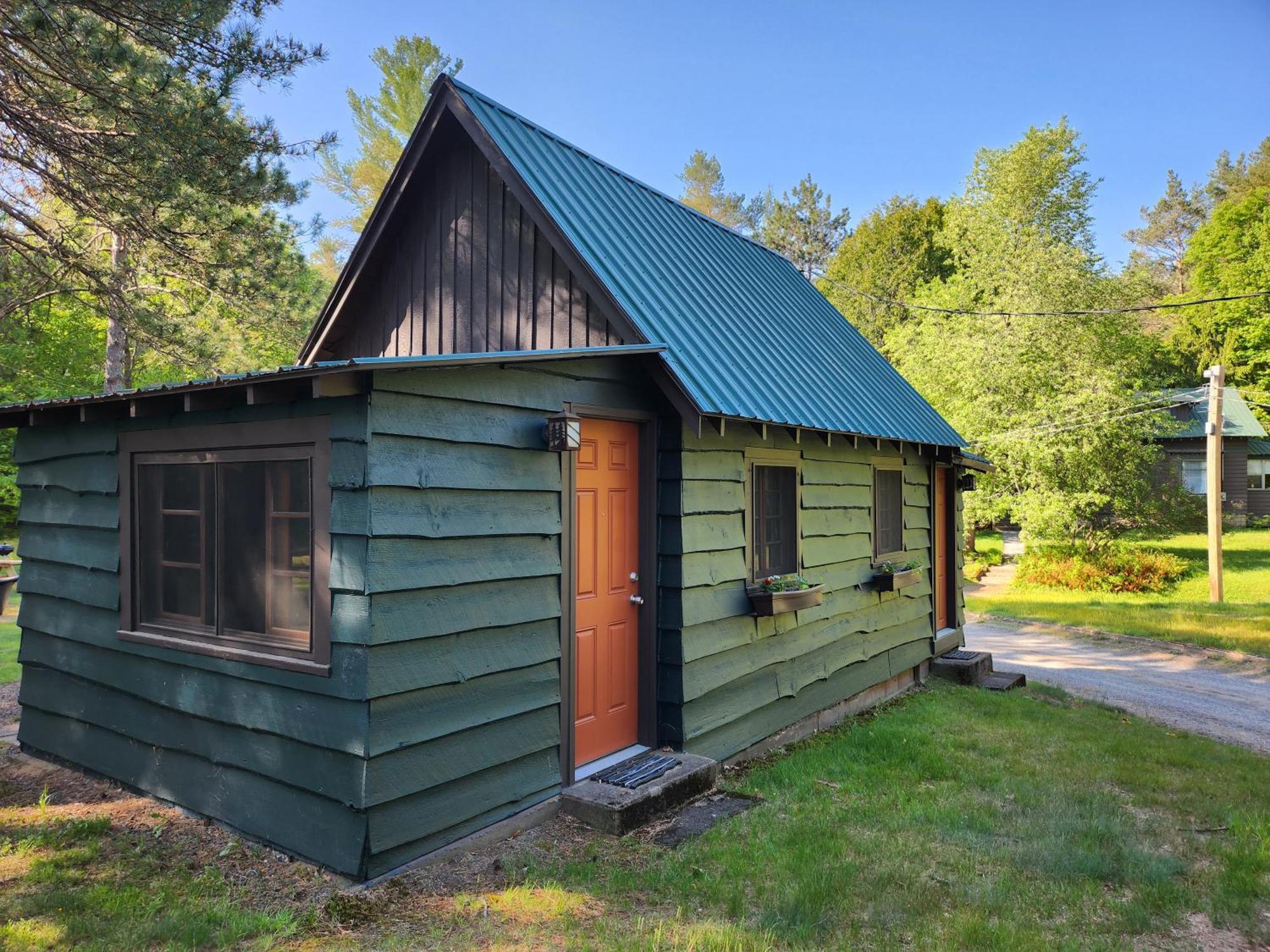 סרנק לייק Moreno'S Adirondack Cabins מראה חיצוני תמונה