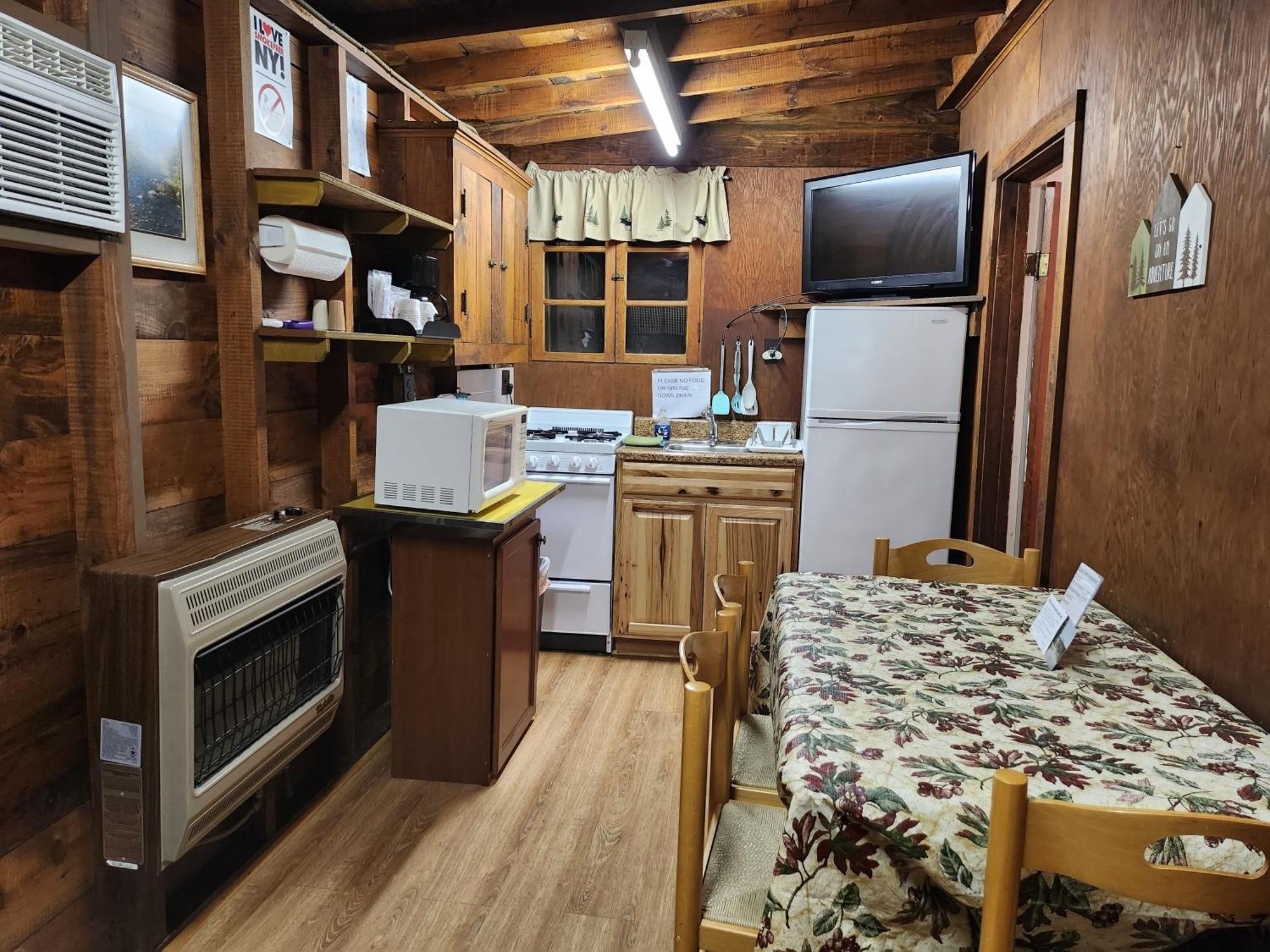 סרנק לייק Moreno'S Adirondack Cabins מראה חיצוני תמונה